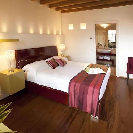 1711 Ti Sana Detox Retreat & Spa Calco (Lombardy)